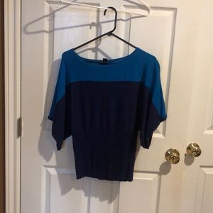 Size medium style and Co sweater